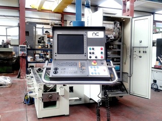 Correa CF 17 T Frezarka Bed-1